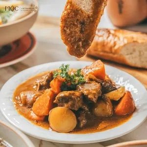 Moc Vietnamese Kitchen & Bar - Vietnamese restaurant in Vancouver – fine dining dishes, interior photos, and ambiance.