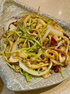 Fortune Lamb Dining - Chinese restaurant in Vancouver – fine dining dishes, interior photos, and ambiance.