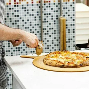 Pizza Garden Metrotown - Pizza restaurant in Burnaby – fine dining dishes, interior photos, and ambiance.