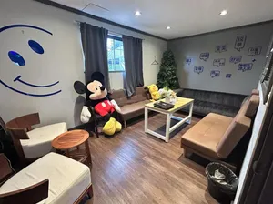 7414 Edmonds - Entertainment restaurant in Burnaby – fine dining dishes, interior photos, and ambiance.