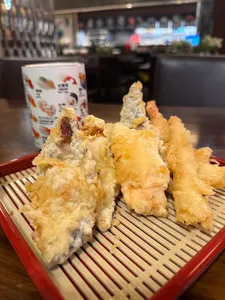 Kiku Sushi Downtown - Japanese & Sushi restaurant in Downtown Vancouver – fine dining dishes, interior photos, and ambiance.