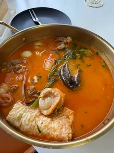 Review photo uploaded by Darren at Mala King Hot Pot