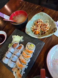 Kiku Sushi Downtown - Japanese & Sushi restaurant in Downtown Vancouver – fine dining dishes, interior photos, and ambiance.