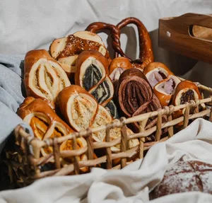 Unique Bakery - Dessert restaurant in Richmond – fine dining dishes, interior photos, and ambiance.