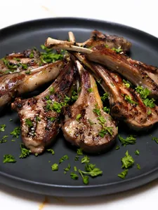 Saba Foods - Middle Eastern restaurant in Vancouver – fine dining dishes, interior photos, and ambiance.