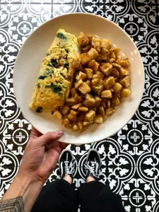 Egg & Co. - Brunch restaurant in Vancouver – fine dining dishes, interior photos, and ambiance.