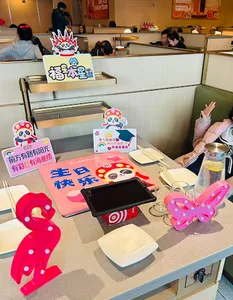 Haidilao Hotpot West Broadway Hot Pot restaurant in Vancouver – fine dining dishes, interior photos, and ambiance.