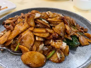 Review photo uploaded by Amy at Yuan's Garden Restaurant