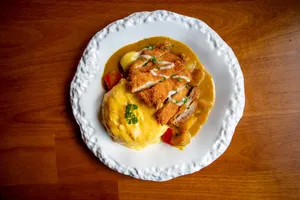 RENS Cafe & Bistro - Thai restaurant in Burnaby – fine dining dishes, interior photos, and ambiance.