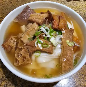 Neptune Wonton Noodle Richmond - Taiwanese & HK Cafe restaurant in Richmond – fine dining dishes, interior photos, and ambiance.