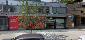 cafeclub. - Cafe restaurant in Downtown Vancouver – fine dining dishes, interior photos, and ambiance.