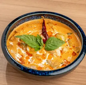 Picture of dish Red Curry - V at Charm