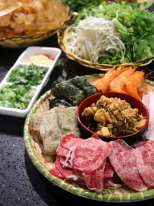 Crab Hot Lau Granville - Vietnamese restaurant in Vancouver – fine dining dishes, interior photos, and ambiance.