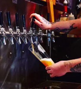 R&B Ale & Pizza House undefined restaurant in Vancouver – fine dining dishes, interior photos, and ambiance.