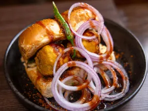 Curry N Grill East Indian Bistro - Indian restaurant in Vancouver – fine dining dishes, interior photos, and ambiance.