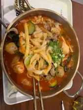 Review photo uploaded by Alvin at Drama Hot Pot