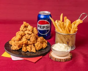 Hi Five Chicken East Broadway - Burger & Fried Chicken restaurant in Vancouver – fine dining dishes, interior photos, and ambiance.