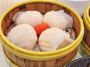 Neptune Palace Seafood Restaurant Vancouver - Dim Sum restaurant in Vancouver – fine dining dishes, interior photos, and ambiance.