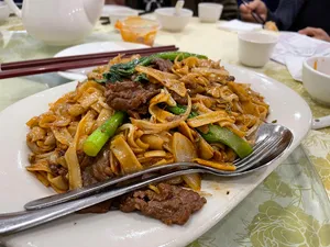 Dry Fried Beef Noodles at Jade Dynasty