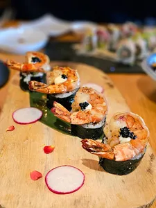 Yugo Sushi Vancouver - Japanese & Sushi restaurant in Vancouver – fine dining dishes, interior photos, and ambiance.