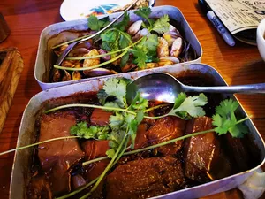 Tasty BBQ & Beer Bar Richmond - BBQ restaurant in Richmond – fine dining dishes, interior photos, and ambiance.