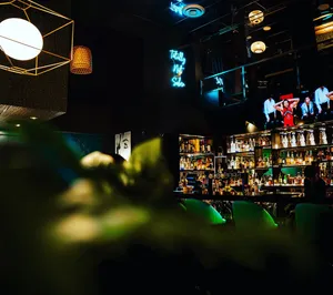 P2P indian restaurant Yaletown - Indian restaurant in Downtown Vancouver – fine dining dishes, interior photos, and ambiance.