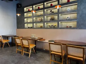 11AM Tea House - Bubble Tea restaurant in Richmond – fine dining dishes, interior photos, and ambiance.