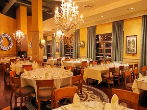 La Terrazza - Italian restaurant in Downtown Vancouver – fine dining dishes, interior photos, and ambiance.