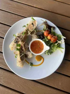 B House Restaurant - Global restaurant in Vancouver – fine dining dishes, interior photos, and ambiance.