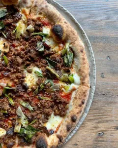 Sprezzatura Restaurant - Pizza restaurant in Vancouver – fine dining dishes, interior photos, and ambiance.