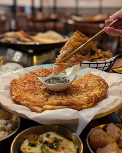 Elysium Korean Bistro and Restaurant - Korean restaurant in Richmond – fine dining dishes, interior photos, and ambiance.