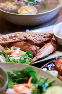 Tre Viet - Vietnamese restaurant in Downtown Vancouver – fine dining dishes, interior photos, and ambiance.