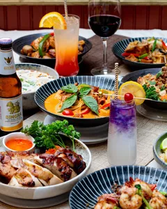 Sawasdee Thai Restaurant Thai restaurant in Vancouver – fine dining dishes, interior photos, and ambiance.