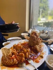 Z&W Shanghai Kitchen - Chinese restaurant in Vancouver – fine dining dishes, interior photos, and ambiance.