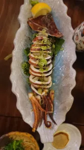 Kiku Sushi Downtown - Japanese & Sushi restaurant in Downtown Vancouver – fine dining dishes, interior photos, and ambiance.