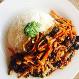 Dingding Restaurant - Chinese restaurant in Downtown Vancouver – fine dining dishes, interior photos, and ambiance.