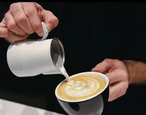 cafeclub. - Cafe restaurant in Downtown Vancouver – fine dining dishes, interior photos, and ambiance.