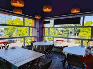 Upstairs Hot Pot - Hot Pot restaurant in Richmond – fine dining dishes, interior photos, and ambiance.