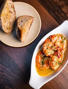 Open Outcry - Global restaurant in Downtown Vancouver – fine dining dishes, interior photos, and ambiance.