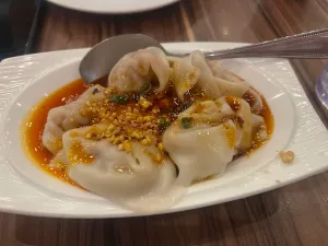 Noodle Arts - Chinese restaurant in Downtown Vancouver – fine dining dishes, interior photos, and ambiance.