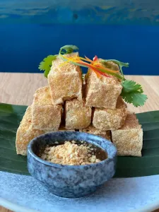 Song (by Kin Kao) - Thai restaurant in Vancouver – fine dining dishes, interior photos, and ambiance.