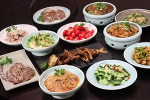 ROYAL BEEF - Chinese restaurant in Richmond – fine dining dishes, interior photos, and ambiance.