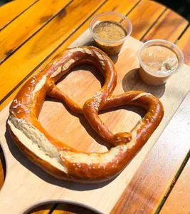 North Point Brewing Co - Brewery & Pubs restaurant in North Vancouver – fine dining dishes, interior photos, and ambiance.