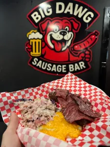Big Dawg kitchen and bar - North American restaurant in Vancouver – fine dining dishes, interior photos, and ambiance.