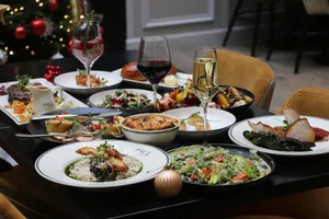 Paul Restaurant, Café and Bakery - Cafe restaurant in Downtown Vancouver – fine dining dishes, interior photos, and ambiance.