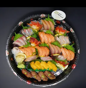 Kyuzo Japanese Restaurant Japanese & Sushi restaurant in Vancouver – fine dining dishes, interior photos, and ambiance.