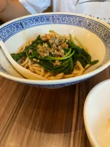 Noodle Arts - Chinese restaurant in Downtown Vancouver – fine dining dishes, interior photos, and ambiance.