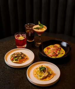 Acuyo Mexican Restaurant - Mexican restaurant in Downtown Vancouver – fine dining dishes, interior photos, and ambiance.