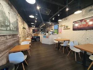 Castella Cheesecake YVR OUTLET - Dessert restaurant in Richmond – fine dining dishes, interior photos, and ambiance.