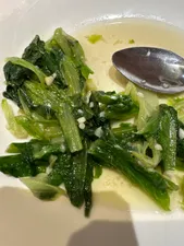 Review photo uploaded by QE at Osmanthus